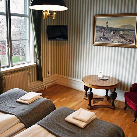 Kisa Waerdshus & Hotell Экстерьер фото
