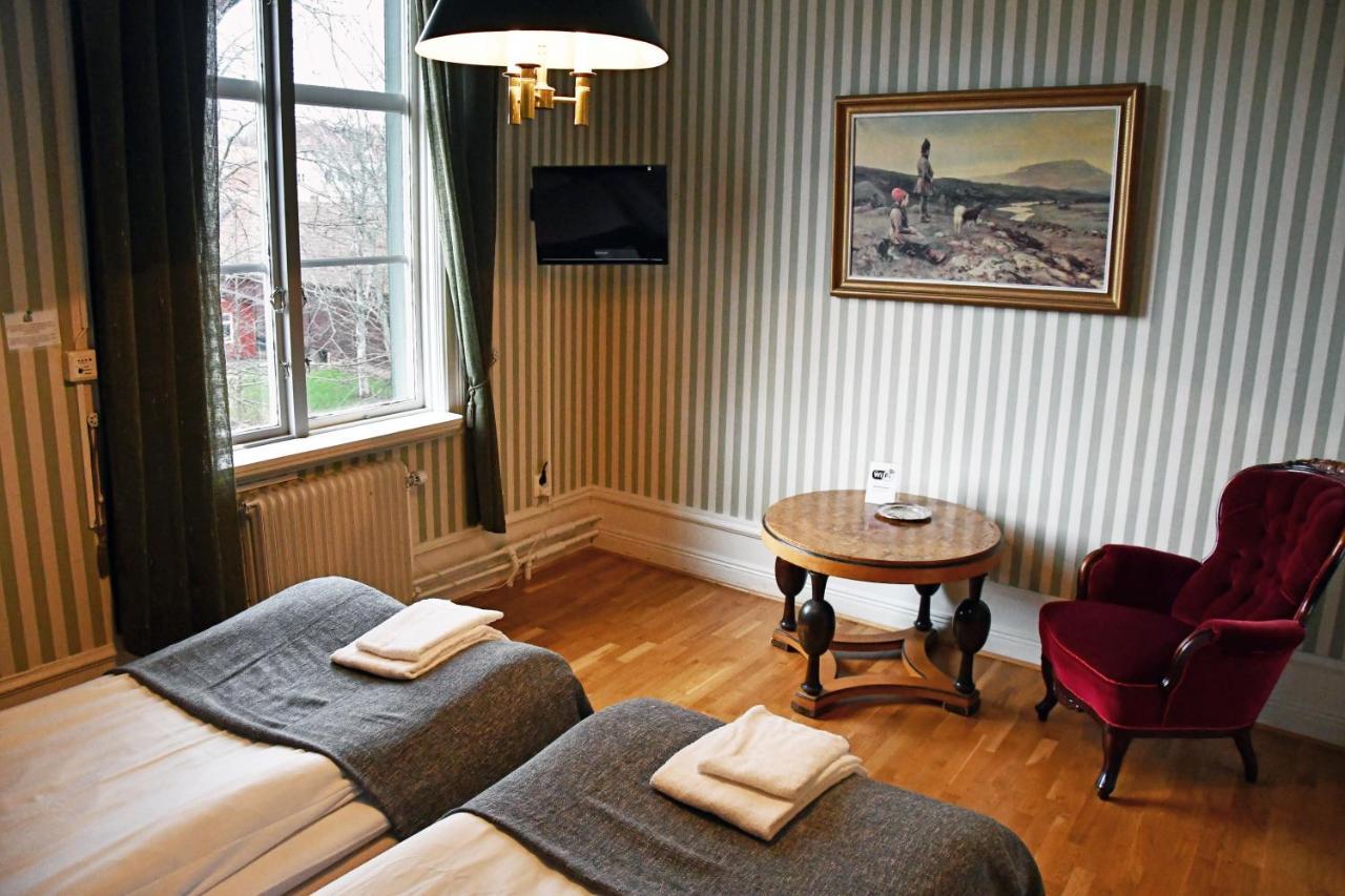 Kisa Waerdshus & Hotell Экстерьер фото