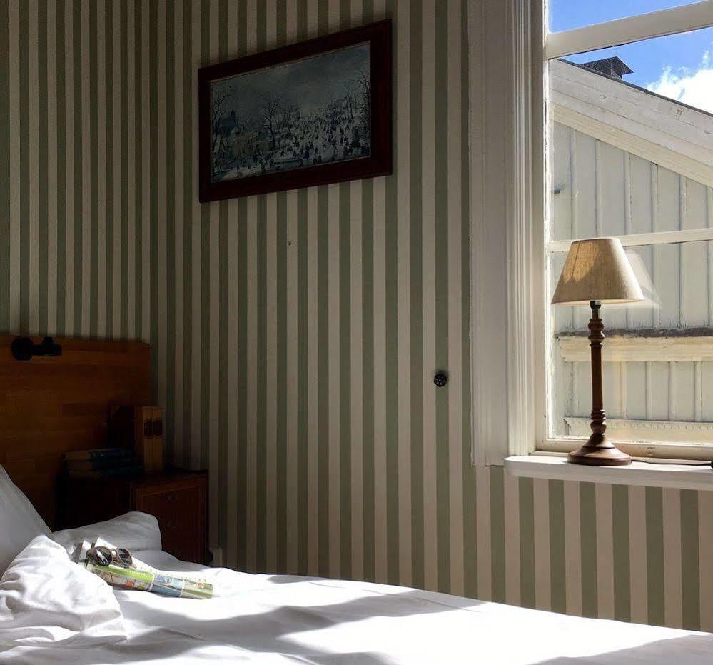 Kisa Waerdshus & Hotell Экстерьер фото
